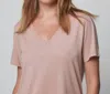 MAJESTIC SEMI RELAXED V-NECK TOP IN ROSE