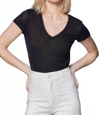 Majestic Stretch Linen Short Sleeve V-neck Top In Black