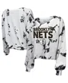 Majestic Women's  Threads White And Black Brooklyn Nets Aquarius Tie-dye Cropped V-neck Long Sleeve T In White,black