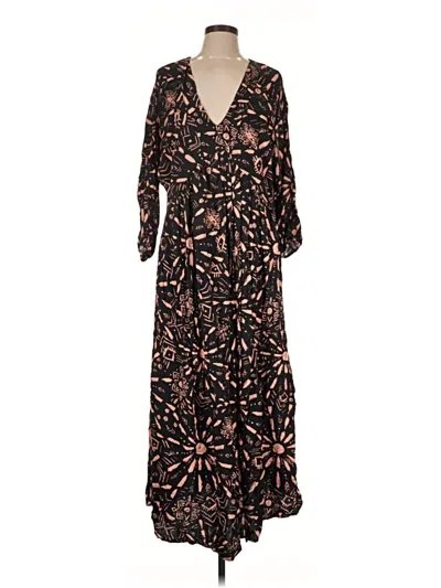 Pre-owned Malai Casual Dress In Brown