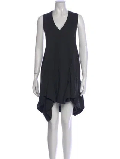 Pre-owned Malia Mills V-neck Knee-length Dress In Black