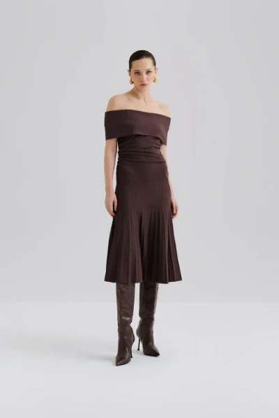 Malina Althena Off Shoulder Knitted Dress In Brown