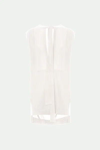 Cashmere And Silk Sleeveless Jumper In White from Malo Cashmere