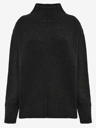 Malo Cashmere Sweater With Turtle Neck In Black