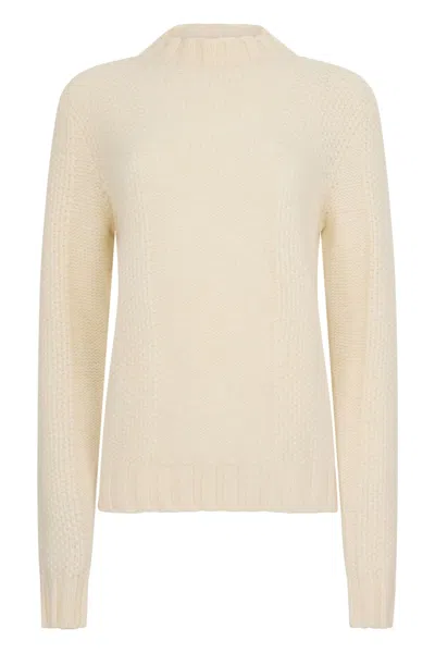 Malo Elegant Sweater With Long Sleeves And Round Neck In Neutral
