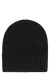 Malo Knitted Beanie In Black