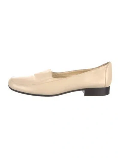 Pre-owned Malo Leather Loafers In Neutral