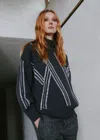 Malo Maglia Collo Alto In Cashmere Ricamata A Mano