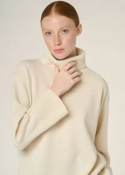 Malo Maglia Collo Alto In Cashmere Rigenerato E Lana In Neutral