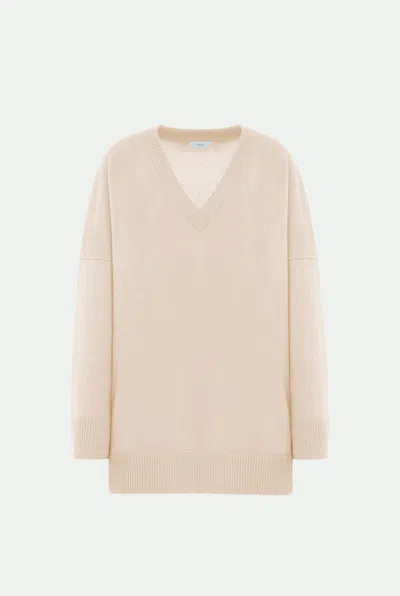 Malo V Neck Sweater In Luxury Cashmere In Pink