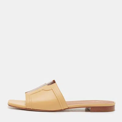 Pre-owned Malone Souliers Beige Leather And Pvc Flat Slide Sandals Size 39.5