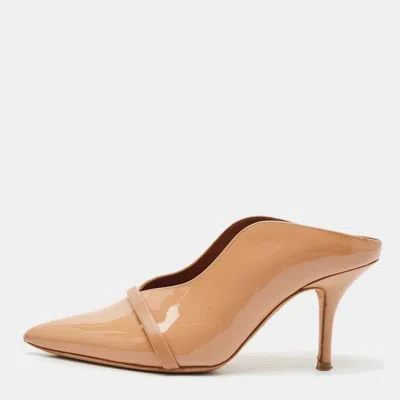 Pre-owned Malone Souliers Beige Patent Leather Constance Heel Mules Size 35.5 In Sand