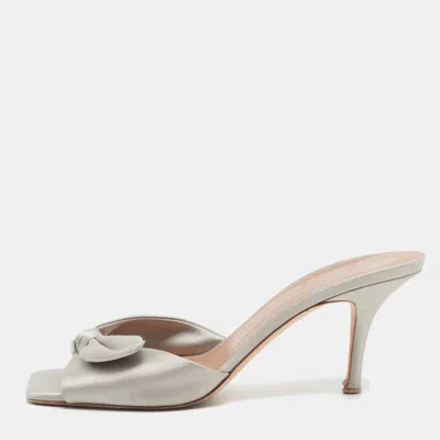 Pre-owned Malone Souliers Vargas Size 40 Grey Satin Slide Sandals In Gray