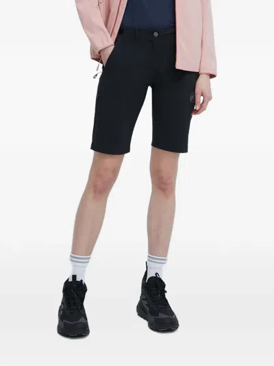 Mammut Logo Shorts In Black