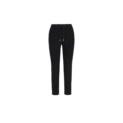 Mandragora Women's Fitted, Stretchy Black Leggings