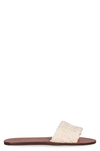 MANEBI MANEBI FLAT SANDALS