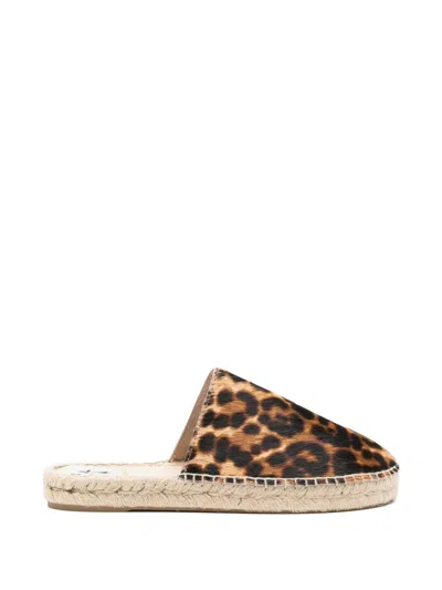 Manebi Leopard Print Mules In Multi