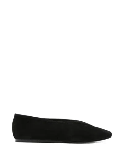 Manebi Pointed Ballet Flats In Black