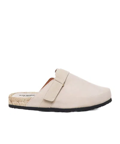 Manebi Round Head Slippers In Nude