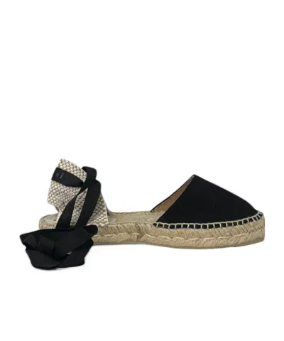 Manebi Round Toe Flat Shoes In Black