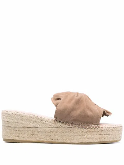 Manebi Bow-detail Wedge Espadrilles In Beige