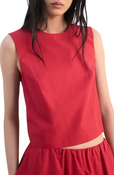 Mango Back Button Crop Top In Red