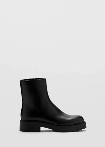 Mango Bottines En Cuir Synthétique Bout Rond In Black
