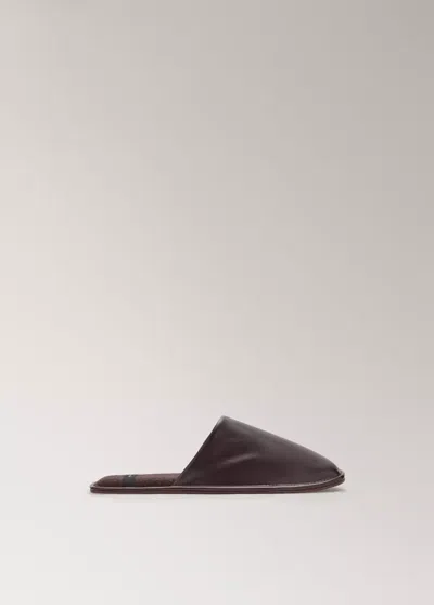 Mango Chaussons Ouverts À L'arrière Effet Cuir In Marron