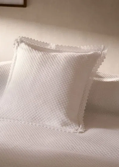 Mango Home Bed Cushion Cas White