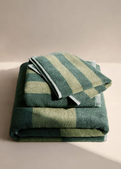 Mango Home Reversible Two-tone Striped Bath Towel Green