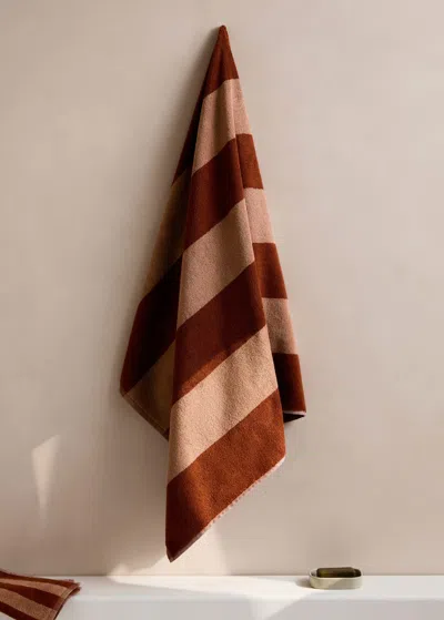 Mango Home Reversible Two-tone Striped Bath Towel Medium Pink