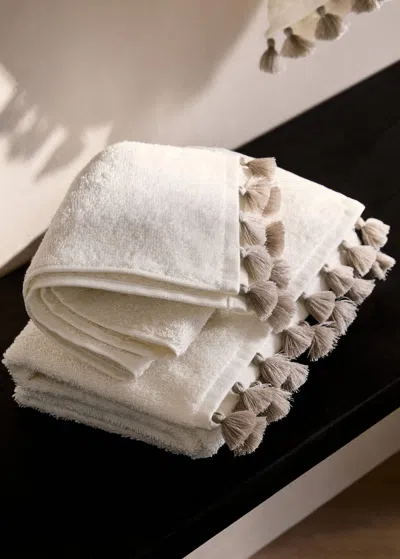 Mango Home Contrast Pompom Washbasin Towel White