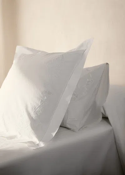 Mango Home Set Of Pillow C White
