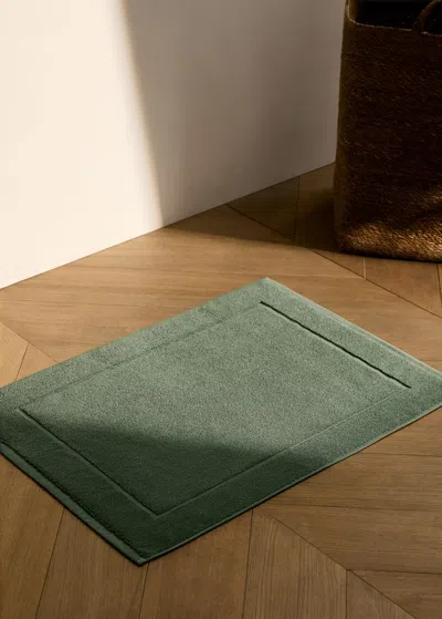Mango Home Cotton Bath Mat Green