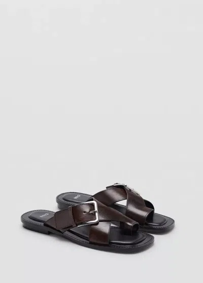 Mango Leather Sandal With Crossed Straps In Burgundy