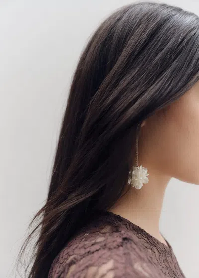 Mango Long Flower Earrings Gold