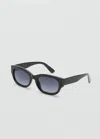 Mango Resin Frame Sunglasses Black