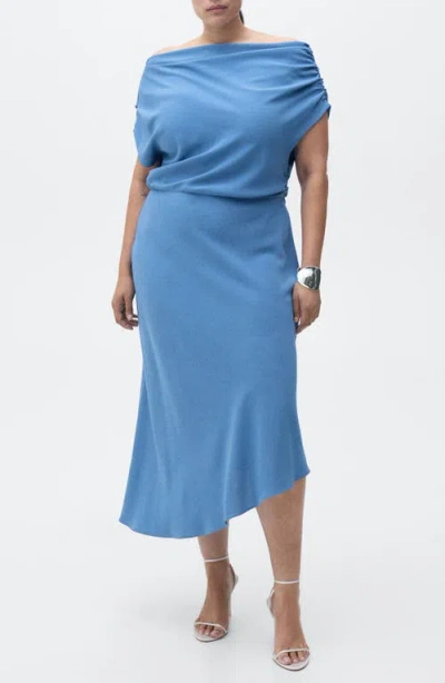 Mango Off The Shoulder Sheath Cocktail Dress In Blue