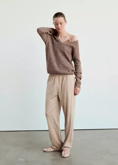 Mango Pull-over Oversize Col V In Marron Moyen