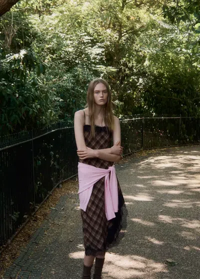 Mango Robe À Carreaux Avec Détails En Dentelle In Beige