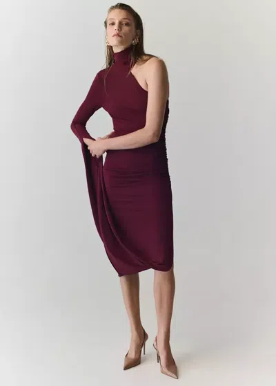 Mango Robe À Manches Asymétriques Et Col Montant In Grenat