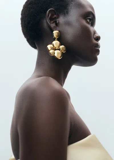 Mango Round Dangle Earrings In Gold
