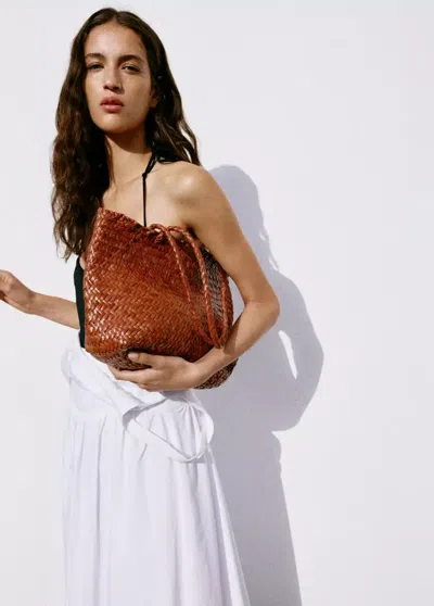 Mango Sac Cabas En Cuir Tressé In Brown