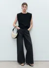 Mango Short-sleeved T-shirt With Shoulder Pads Black