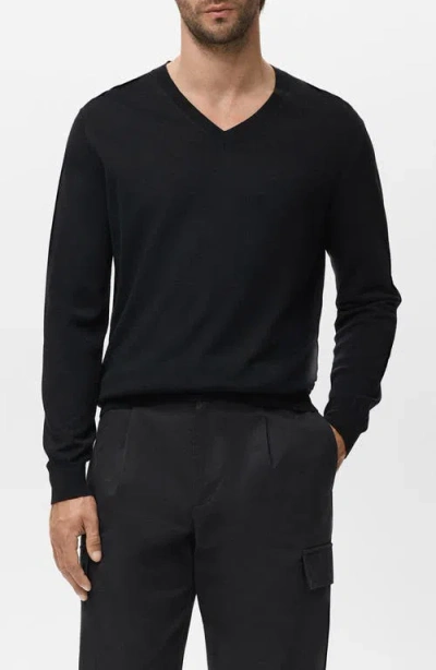 Mango Solid Wool V-neck Sweater In Black