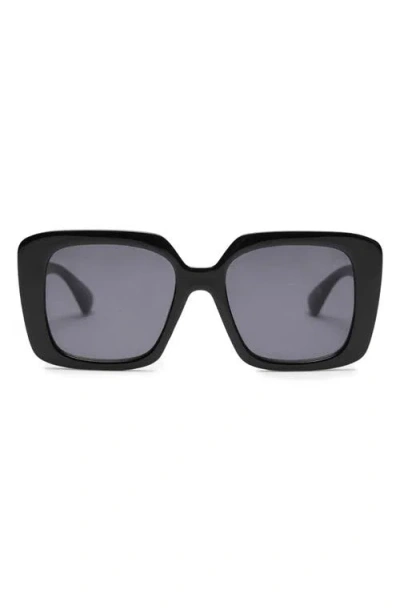 Mango Square Sunglasses In Black