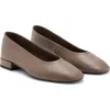 Mango Square Toe Pump In Brown