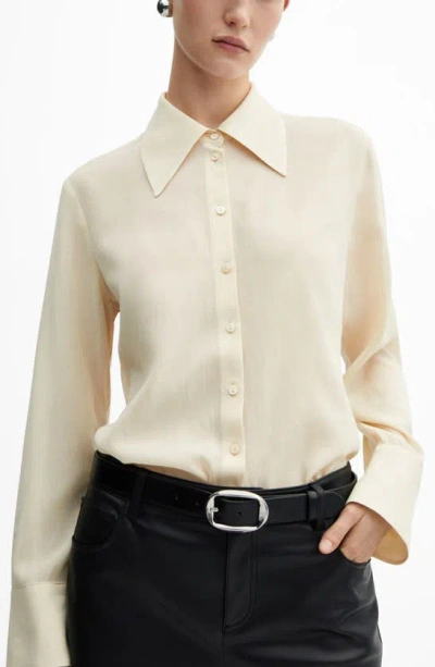 Mango Swallowtail Collar Button-up Shirt In Vanilla