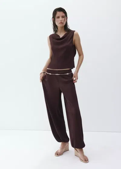 Mango Textured Top With Bead Detail At The Back In Chocolate