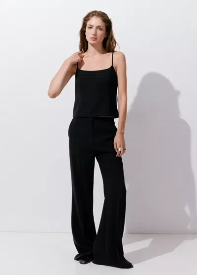 Mango Top Uni À Bretelles In Noir